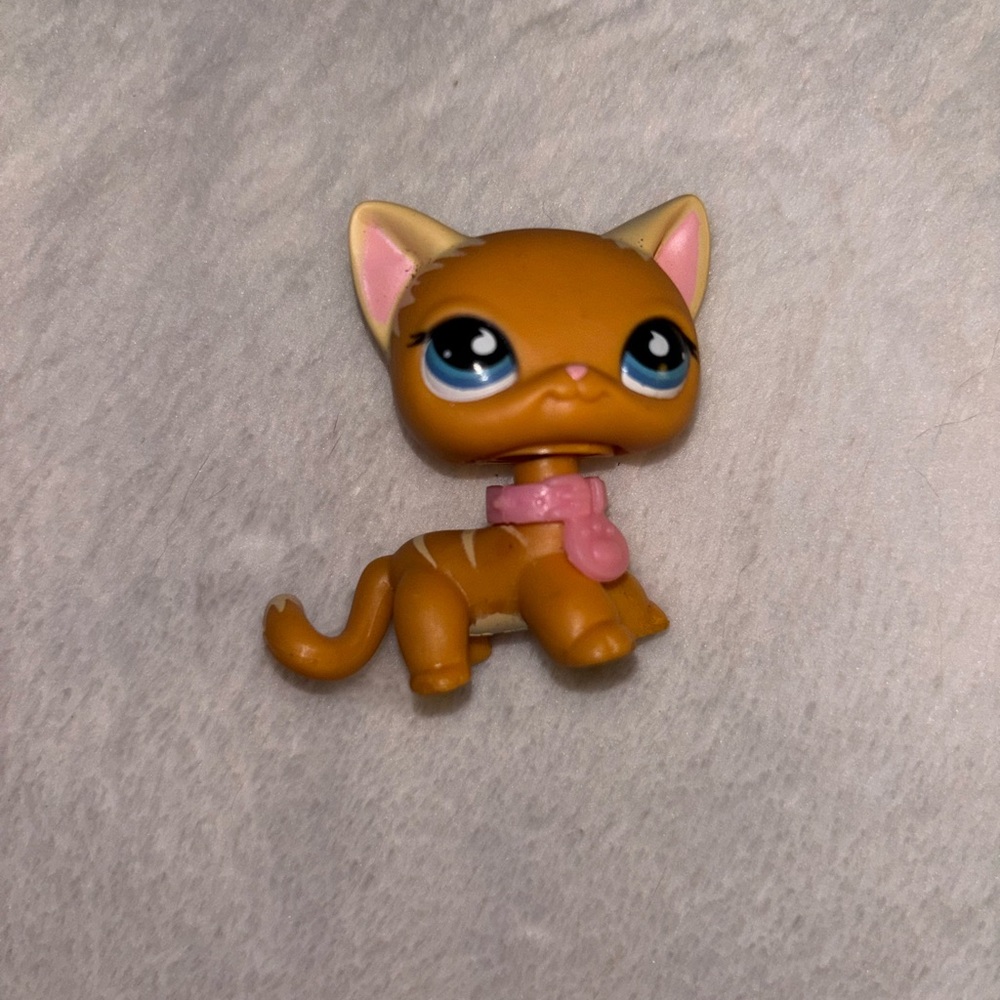 LPS Littlest Pet Shop short hair cat